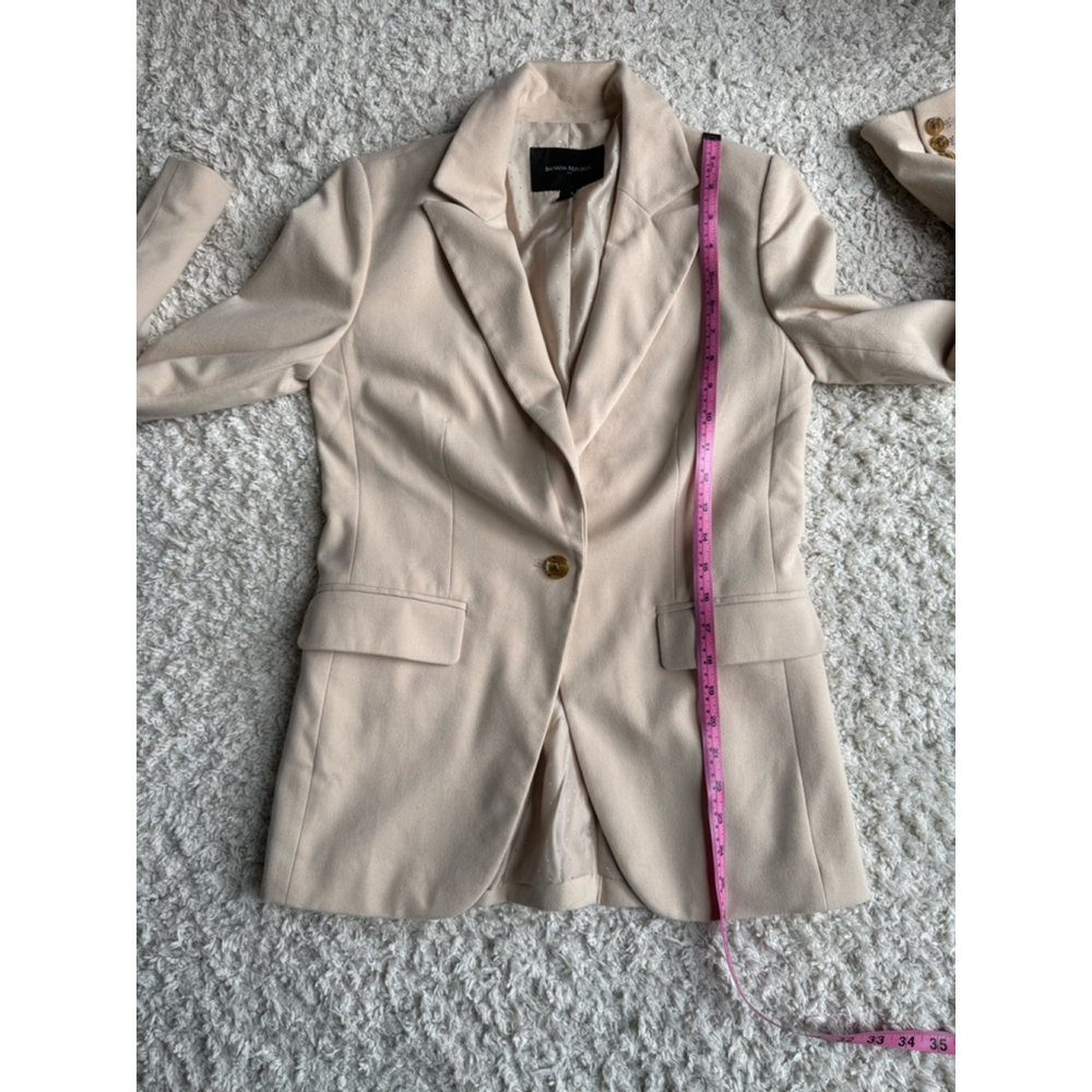 Women's Banana Republic Beige Blazer Size 2 - Picture 6 of 6